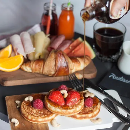 Hotell Radisson Blu 4*