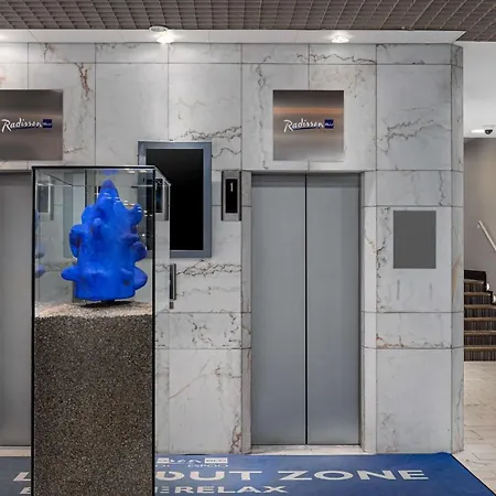 Radisson Blu Ξενοδοχείο 4*