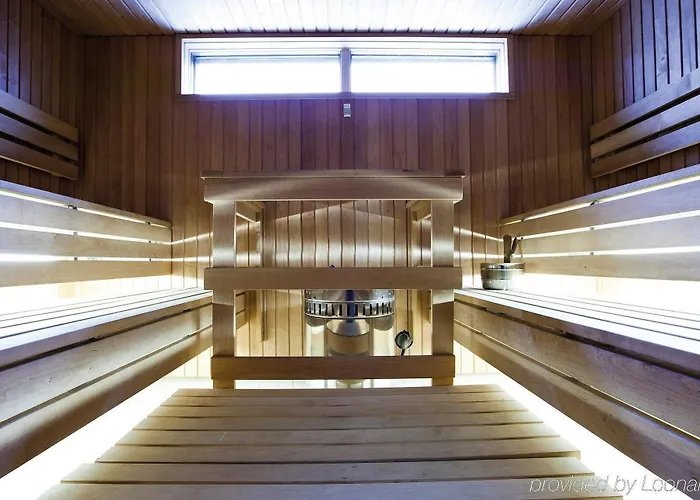 Radisson Blu Hotel 4*